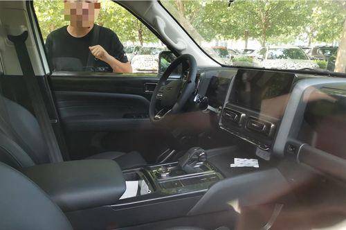 新h9最新爆料内饰图片,豪华质感与科技感并存，揭秘未来座驾风采”